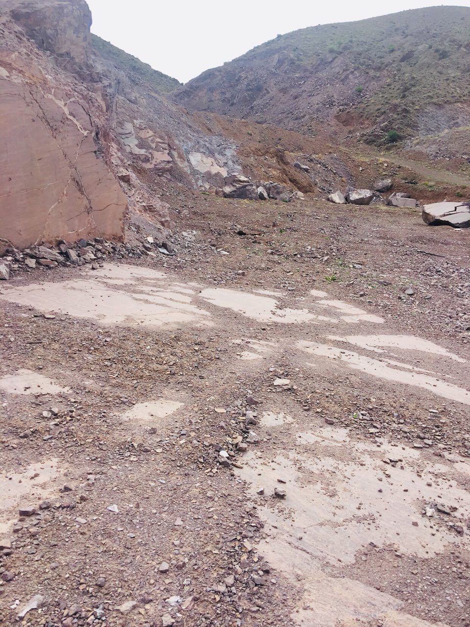 معدن 196 هکتاری شن و ماسه کوهی در استان قزوین