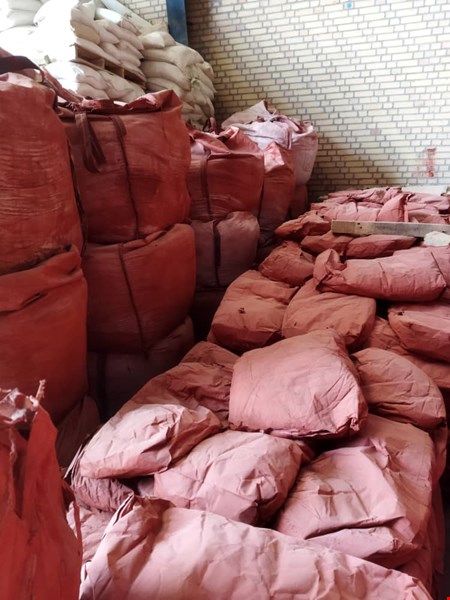 فروش فوری - قرمز - چینی اکسید آهن هماتیت 