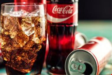 کمترین قیمت اسانس مایع کولا