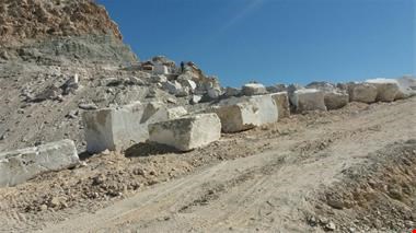 فروش معدن سنگ الاباستر- خرید وفروش معدن