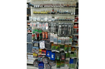 خرید و فروش صنعتی انواع لوازم اهن بر