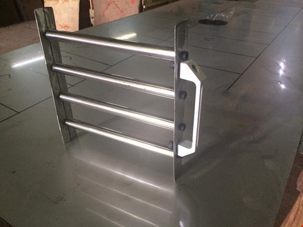 پنجره مغناطیسی (شرکت آماکو)