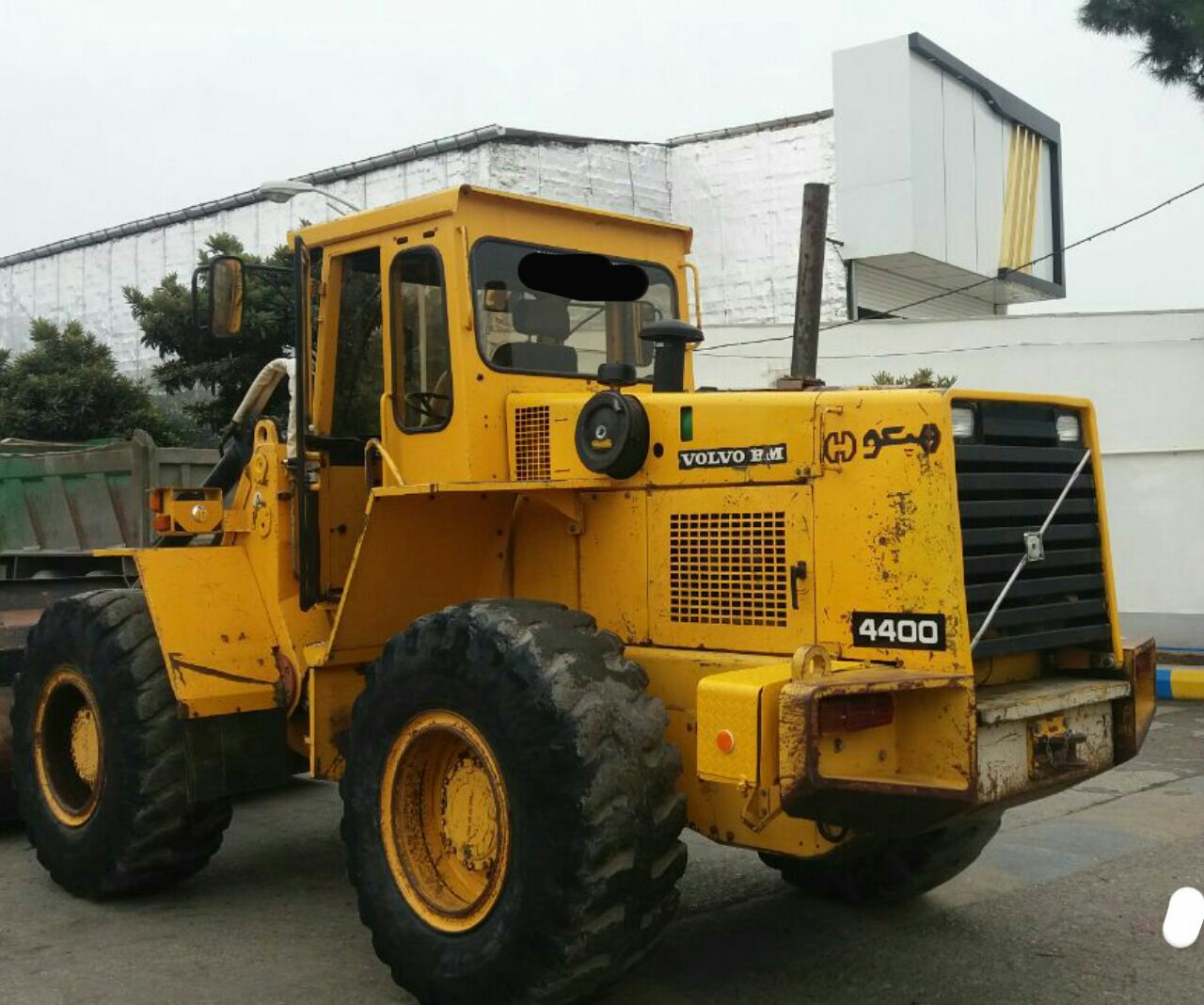 خرید و فروش لودر ولوو ۴۴۰۰جفت پمپ