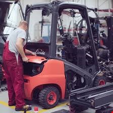 خدمات تعمیرات- تعمیرات تخصصی لیفتراکهای لینده