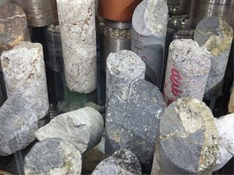 خدمات حفاری ، مغزه گیری