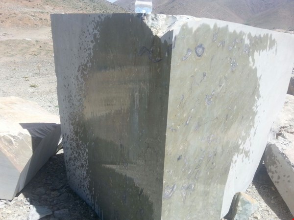 فروش معدن / فروش فوری / معدن مرمریت قم