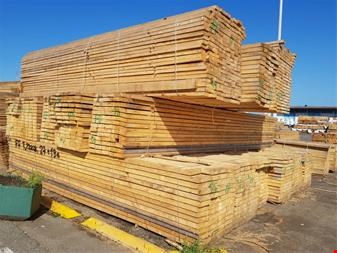 فروش چوب روسی ، نصب پله چوبی