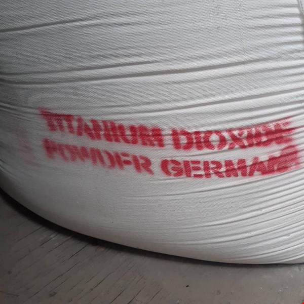 تیتانیوم دی اکسید - المانی موجود هست 