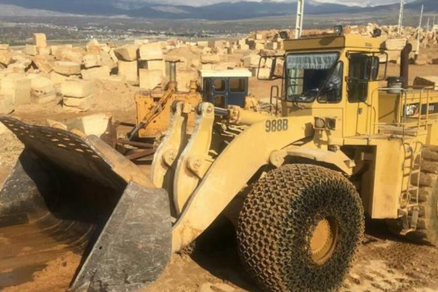خرید و فروش ماشین آلات کاترپیلار 988 سال 2018برای فروش در تهران