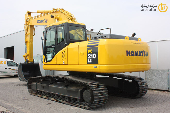 سرکت آریا راه سرویسکاری استاندارد در بیل مکانیکی