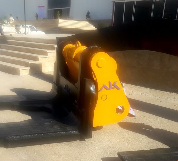 خریدو فروش تجهیزات-ماشین آلات-لیفتراک