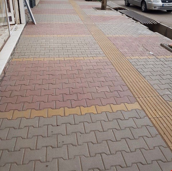 تولید و فروش انواع اکسیدهای آهن، گل اخرا و گل ماش ویژه رنگی کردن بتن