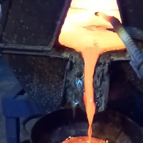 خدمات آموزش ذوب خاک معدن (طلاونقره)