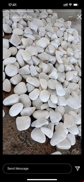 شن رنگی و قلوه سنگ