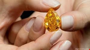 خریدار سنگ های قیمتی - خریدار سنگ - خریدار الماس زمرد یاقوت شهاب سنگ