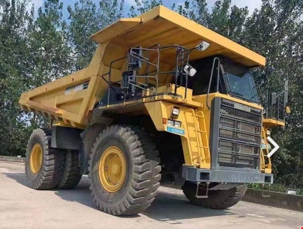 ماشین آلات معدنی - دامپتراک - دامتراک - کوماتسو 465