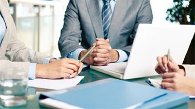 خدمات مشاوره تبلیغات و مشاور مدیرعامل