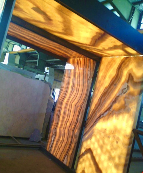 فروش معدن ترا اونیکس: تزئینی ، زینتی، صادراتی