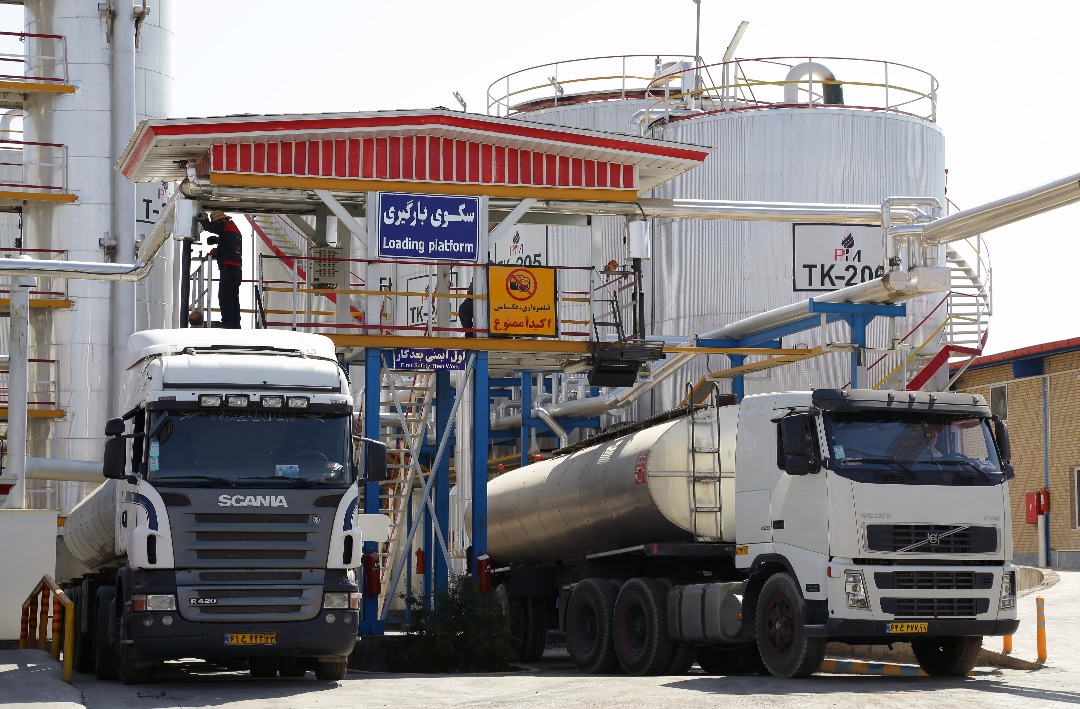 شرکت عایق حصار مهران | ایزوگام و عایق رطوبتی