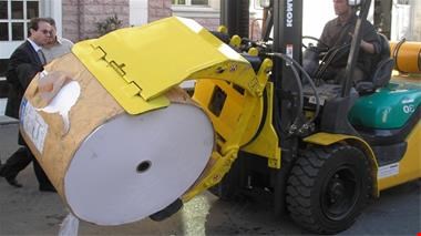 تولید و فروش رول گیر لیفتراک 